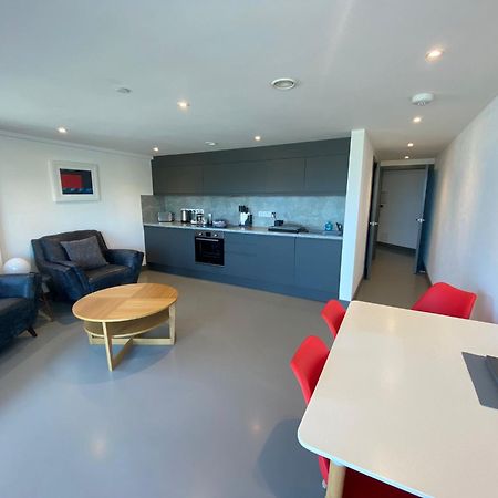 2 The View Apartments Ilfracombe - Seafront, Parking, Lift, Ev Ngoại thất bức ảnh