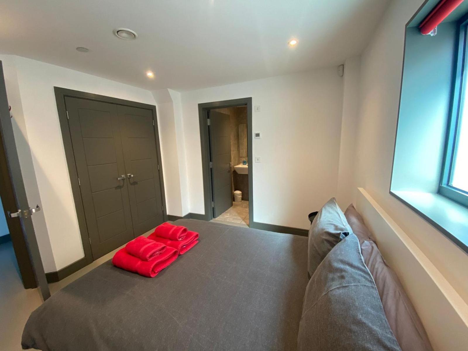 2 The View Apartments Ilfracombe - Seafront, Parking, Lift, Ev Ngoại thất bức ảnh